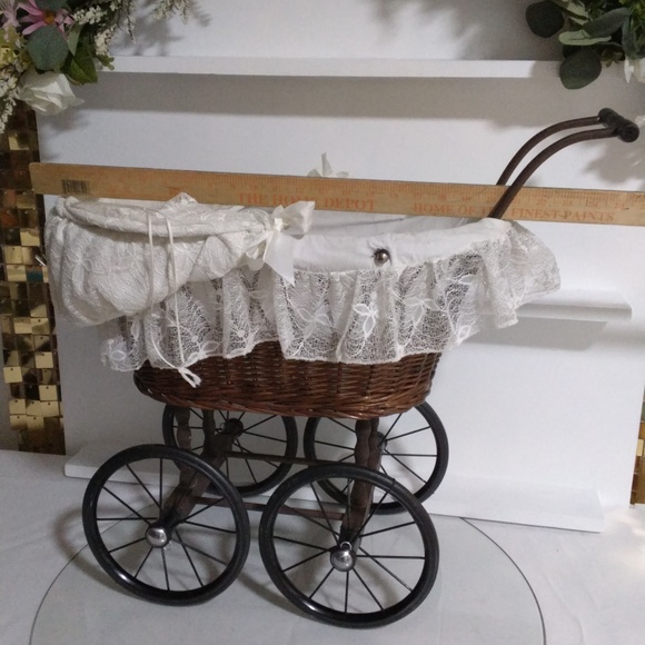 Vintage Victorian Style Baby Carriage with Lace Canopy - Picture 12 of 16